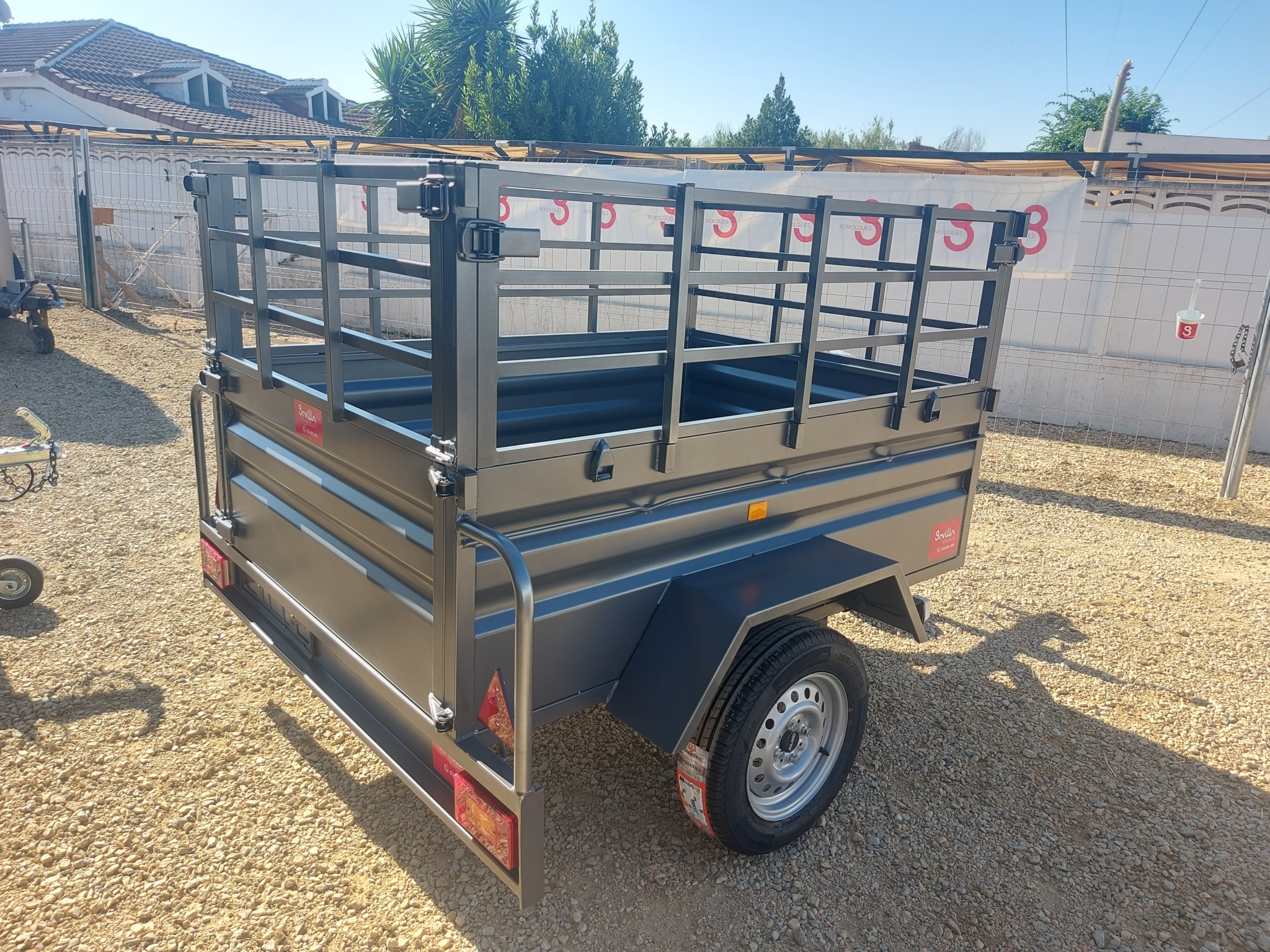 REMOLQUE DE CARGA 180 - Imagen 4