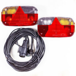 Conjunto: Pilotos traseros Aspöck Multipoint III con arnés 7 m 13-PIN