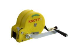 Cabrestante KNOTT 450 KG con cinta carcasa amarilla